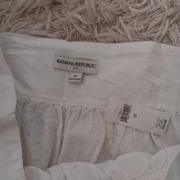 Banana Republic Eyelet Detailed White Side Zip Skirt Size 12 NWT - Picture 6 of 6